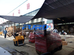 亚洲曰本无码ⅴa一区二区三区机械微动态--座驾压路机、手扶压路机、灌缝机包装发货